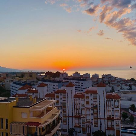 Penthouse Mit Private Dachterrasse Und Blick Auf Das Meer, Berge ,Hafen إِستيبونا المظهر الخارجي الصورة